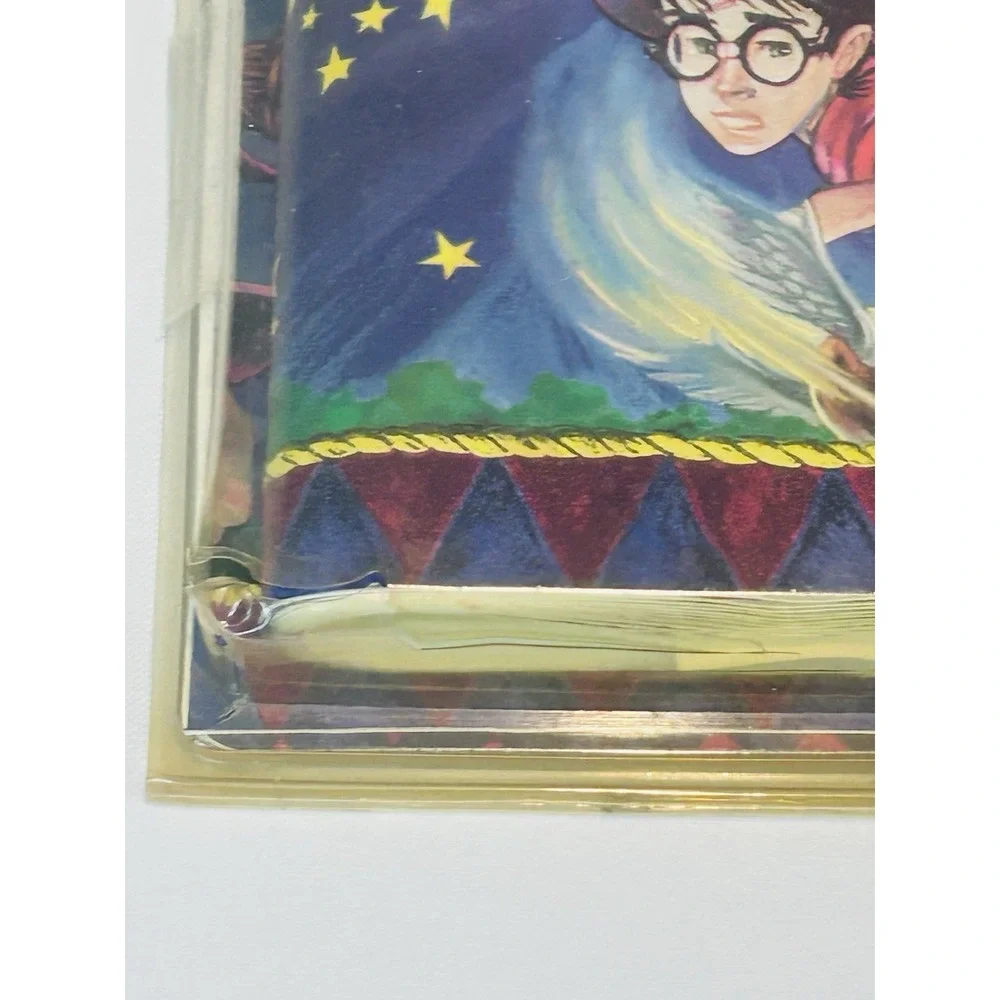 Harry Potter Wallpaper Border Stick-Ups Glow In The Dark NEW